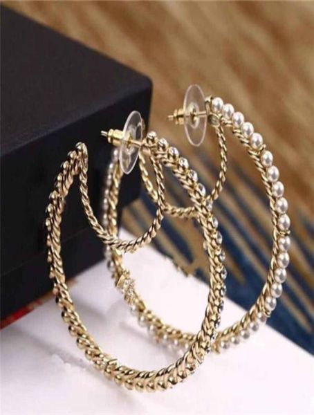 fashion brand have stamps moon pearl hoop earrings aretes for lady women party wedding marry jewelry engagement lovers gift with b9118345, Golden;silver
fashion brand have stamps moon pearl hoop earrings aretes for lady women party wedding marry jewelry engagement lovers gift with b9118345, Golden;silver