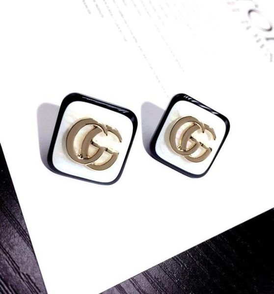 luxury double letter earrings women famous designer earrings stud party wedding jewelry valentine039s day present accessori7000858, Golden;silver
luxury double letter earrings women famous designer earrings stud party wedding jewelry valentine039s day present accessori7000858, Golden;silver