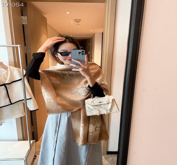 2022 gentle 100 cashmere autumnwinter large size scarf is the choice for gift travel9768848, Blue;gray
2022 gentle 100 cashmere autumnwinter large size scarf is the choice for gift travel9768848, Blue;gray