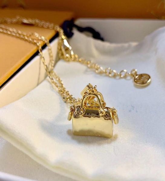 highly quality brand v designer bag pendant necklaces fashion necklace for man woman jewelry7607240, Silver
highly quality brand v designer bag pendant necklaces fashion necklace for man woman jewelry7607240, Silver
