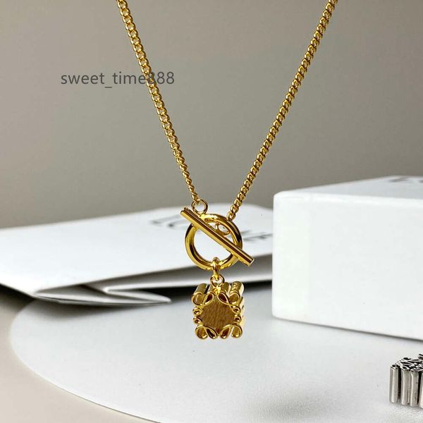 vintage anagram silk-wrapped stereo loews pendant necklace 18k gold brand sweater necklaces glamour women's wedding party jewelry acces, Silver
vintage anagram silk-wrapped stereo loews pendant necklace 18k gold brand sweater necklaces glamour women's wedding party jewelry acces, Silver