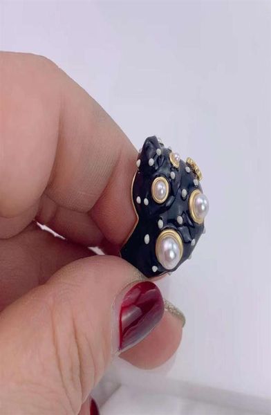 popular real 18k gold plated cluster cocktail conch enamel pearl brand rings letter ring224w7847892, Golden;silver
popular real 18k gold plated cluster cocktail conch enamel pearl brand rings letter ring224w7847892, Golden;silver