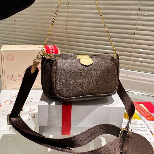 designer bag luxury shoulder handbags l fashion womens wallets ladies leather clutch crossbody triple mahjong bag 2024 handbag badge totes p
designer bag luxury shoulder handbags l fashion womens wallets ladies leather clutch crossbody triple mahjong bag 2024 handbag badge totes p