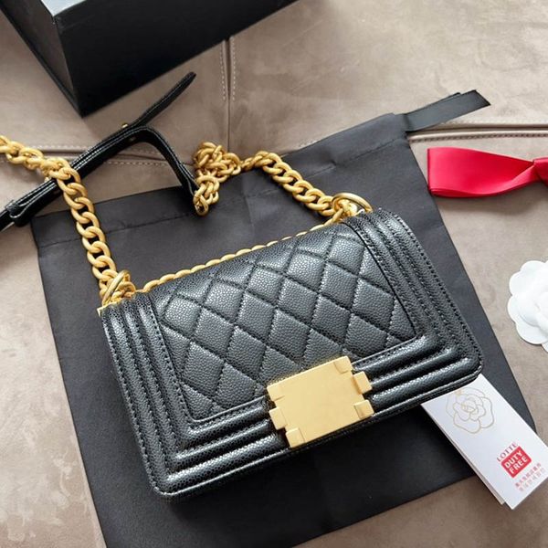 classic boy women mini flap shoulder bag caviar cowhide matelasse chain quilted crossbody designer bag luxury handbag gold silver badge coin
classic boy women mini flap shoulder bag caviar cowhide matelasse chain quilted crossbody designer bag luxury handbag gold silver badge coin