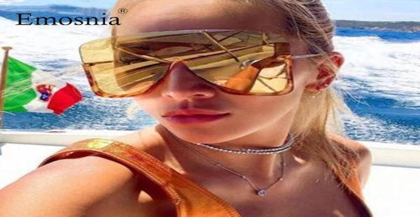 2021 fashion new semirimless sunglasses men women vintage oversized square designer sun glass ladies uv400 eyewear8436190, White;black
2021 fashion new semirimless sunglasses men women vintage oversized square designer sun glass ladies uv400 eyewear8436190, White;black