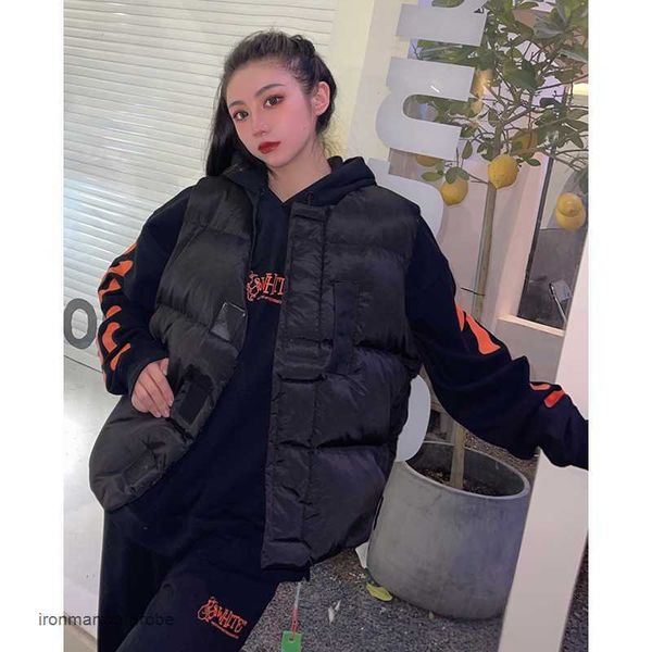 toney designer brand mens vests down jacket island womens puffer vest compass badge metal nylon winter jackets stone o5e2, Black
toney designer brand mens vests down jacket island womens puffer vest compass badge metal nylon winter jackets stone o5e2, Black