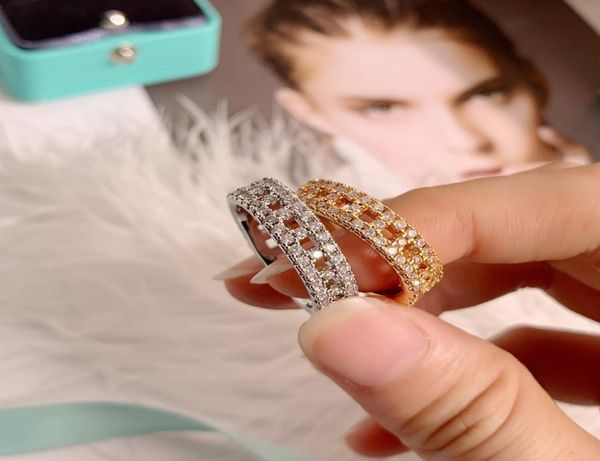 2021 luxurys designers hollowed out tgrid diamond ring classic fashion versatile essential gift for men women gold and silver 2 c6553905
2021 luxurys designers hollowed out tgrid diamond ring classic fashion versatile essential gift for men women gold and silver 2 c6553905