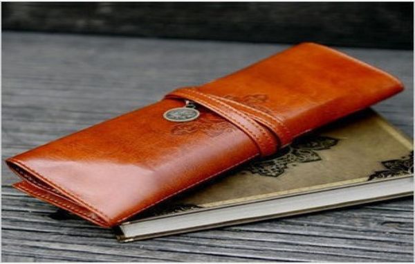 vintage kit pens makeup brushes woman school pu leather school pen pencil make up cosmetic bag2908713
vintage kit pens makeup brushes woman school pu leather school pen pencil make up cosmetic bag2908713
