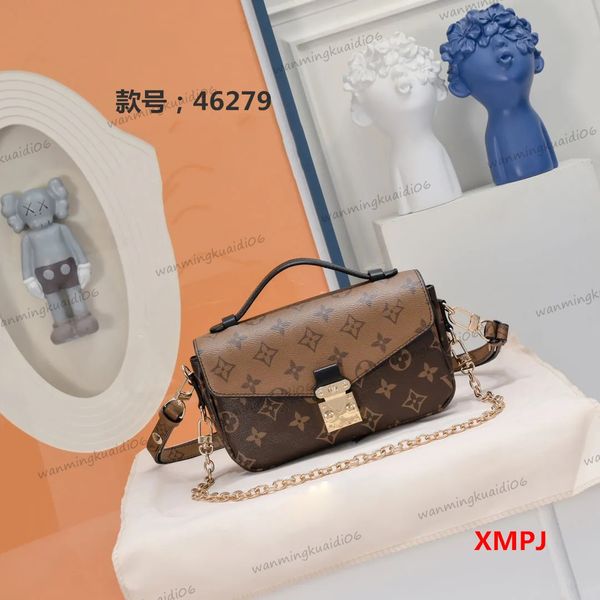 leather luxury designer bags women messenger shoulder bags designer luxurys bag crossbody handbags wallet purses dhgate saddle bags v004
leather luxury designer bags women messenger shoulder bags designer luxurys bag crossbody handbags wallet purses dhgate saddle bags v004