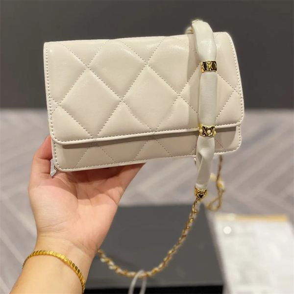 multi pochettes designers luxury handbags wallet tassel handbag four seasons crossbody shopping bag designer purses and handbags designer ma
multi pochettes designers luxury handbags wallet tassel handbag four seasons crossbody shopping bag designer purses and handbags designer ma