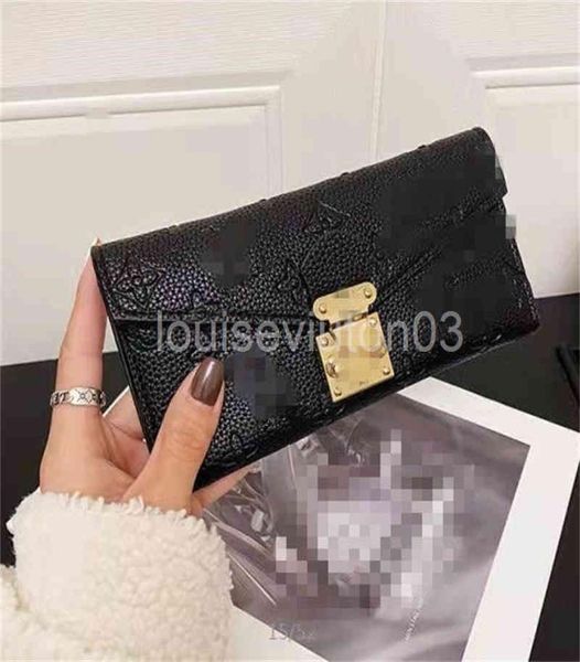 designer leather silver wallet mens woman lovers simple small many slots card bags versatile buckles long v wallet handbag casual 7919775, Red;black
designer leather silver wallet mens woman lovers simple small many slots card bags versatile buckles long v wallet handbag casual 7919775, Red;black