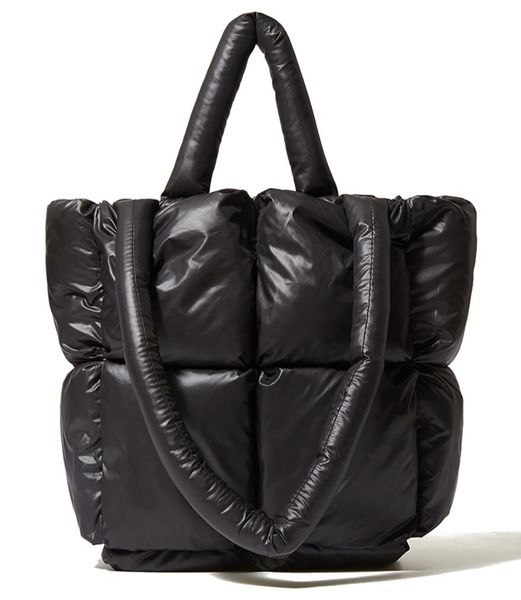 large puffer tote bag trendy luxury quilted cotton padded handbags for women winter soft puffer down padding shoulder bags4455781
large puffer tote bag trendy luxury quilted cotton padded handbags for women winter soft puffer down padding shoulder bags4455781