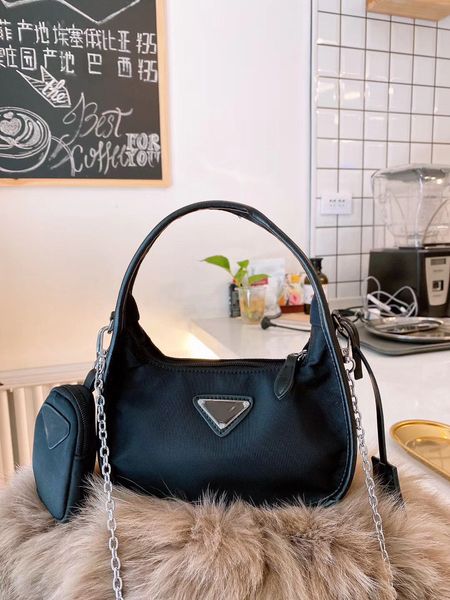 designer handbag nylon crossbody bag classic three piece set women's underarm shoulder wallet fashion retro star shoulder bag
designer handbag nylon crossbody bag classic three piece set women's underarm shoulder wallet fashion retro star shoulder bag