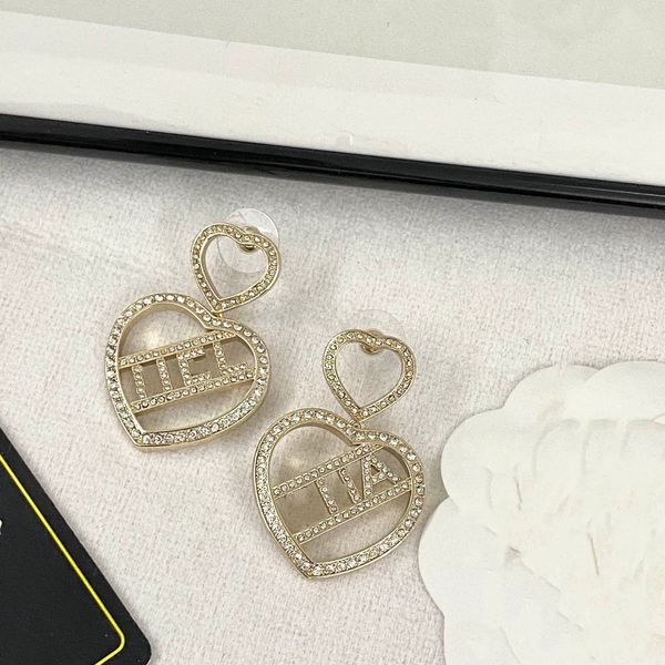 c stud earing designer for lady women ccity heart-shaped earring internet celebrity jewelry woman gold hoop earrings 77, Golden;silver
c stud earing designer for lady women ccity heart-shaped earring internet celebrity jewelry woman gold hoop earrings 77, Golden;silver