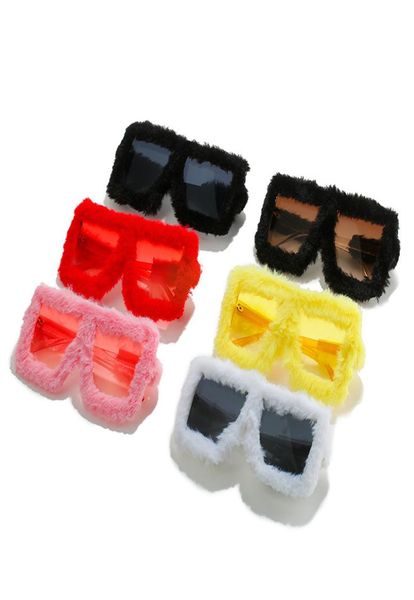 plush winter sunglasses ladies fashion big square sun glasses women vibrato shield party furry eyewear2918090, White;black
plush winter sunglasses ladies fashion big square sun glasses women vibrato shield party furry eyewear2918090, White;black
