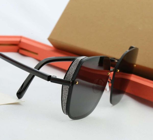 designer letters womens sunglasses brand sunglasses woman beach goggle glasses uv400 3923 5 colors highly quality with box5267010, White;black
designer letters womens sunglasses brand sunglasses woman beach goggle glasses uv400 3923 5 colors highly quality with box5267010, White;black
