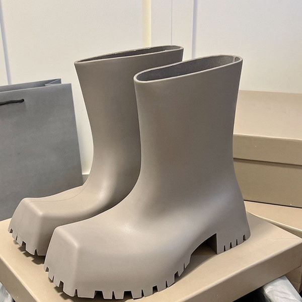 rain boots female women shoes middle winter new fashion street style leisure novelty comfort solid colors rubber booties for girls shoes, Black
rain boots female women shoes middle winter new fashion street style leisure novelty comfort solid colors rubber booties for girls shoes, Black