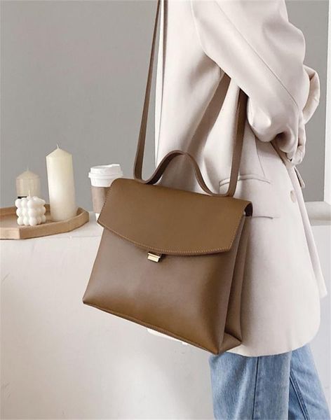 casual rge capacity totes designer women handbags luxury pu leather shoulder crossbody bag dy big purses female buckets sac6420612
casual rge capacity totes designer women handbags luxury pu leather shoulder crossbody bag dy big purses female buckets sac6420612