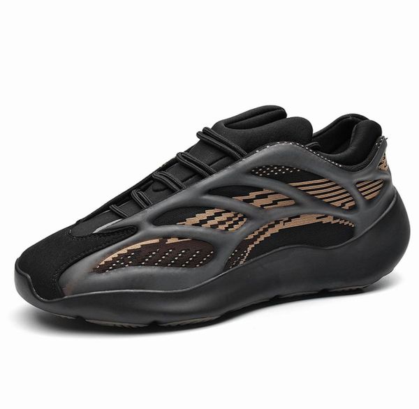new triple s men women designer casual dad shoes vintage platform sneakers black paris19896764
new triple s men women designer casual dad shoes vintage platform sneakers black paris19896764