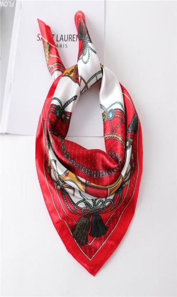 2021 summer silk scarf lady hair square bag scarves head wraps for women bandanas shawl female kerchief print desinger foulard1485258, Blue;gray
2021 summer silk scarf lady hair square bag scarves head wraps for women bandanas shawl female kerchief print desinger foulard1485258, Blue;gray