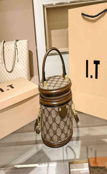 handbag leather women039s bucket new autumn and winter pop cylindrical messenger cylinder6118605
handbag leather women039s bucket new autumn and winter pop cylindrical messenger cylinder6118605