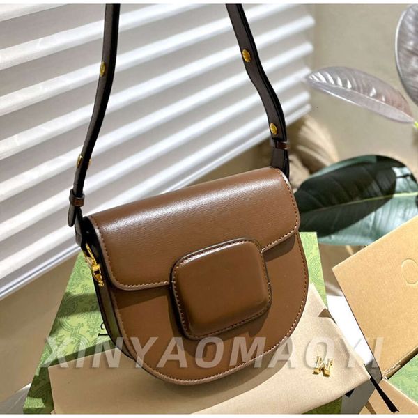 designer bag women horsebit 1955 shoulder bag saddle bag genuine leather totes crossbody bag tote bag messenger wallets handbags backpack
designer bag women horsebit 1955 shoulder bag saddle bag genuine leather totes crossbody bag tote bag messenger wallets handbags backpack