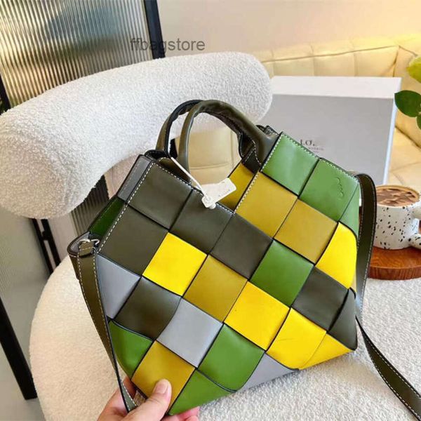 lowe shoulder woven totes girl color cowhide bag women's cool designer handheld crossbody bags vegetable basket t45l
lowe shoulder woven totes girl color cowhide bag women's cool designer handheld crossbody bags vegetable basket t45l