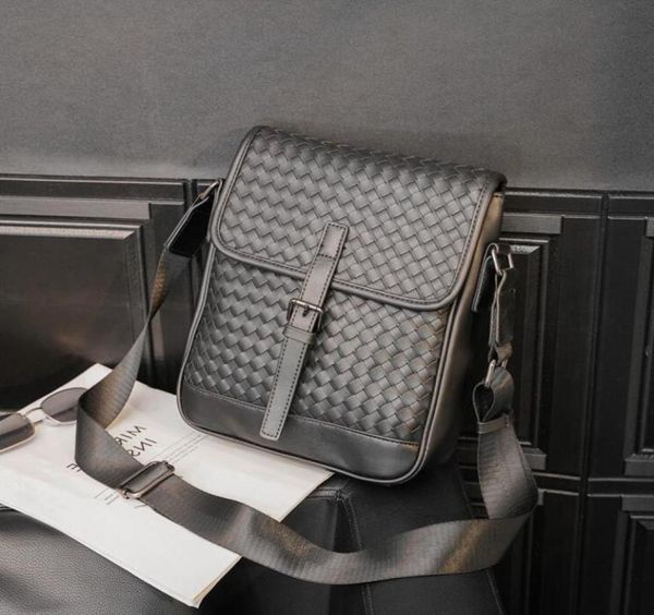 factory whole men handbag england styles woven messenger bag preppy style color matching printed mens shoulder bags street fas4746896
factory whole men handbag england styles woven messenger bag preppy style color matching printed mens shoulder bags street fas4746896