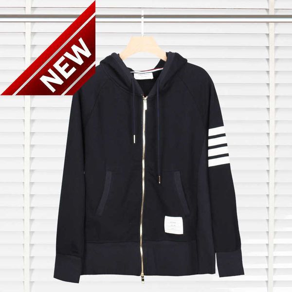 fashion autumn and winter men's hoodie play brand hoodie men and women the same9b5p, Black
fashion autumn and winter men's hoodie play brand hoodie men and women the same9b5p, Black