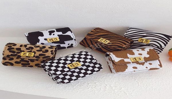 winter girl handbag coin purse children wallet fashion leoprod zebra pattern shoulder bag kid gift baby messenger bags9038441, Red;black
winter girl handbag coin purse children wallet fashion leoprod zebra pattern shoulder bag kid gift baby messenger bags9038441, Red;black