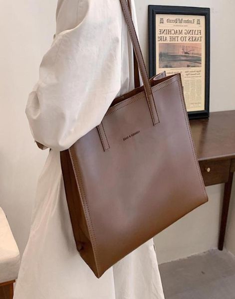 evening bags luxury leather big bag female 2021 trendy simple and versatile shoulder large capacity retro highend commuter tote4657645
evening bags luxury leather big bag female 2021 trendy simple and versatile shoulder large capacity retro highend commuter tote4657645