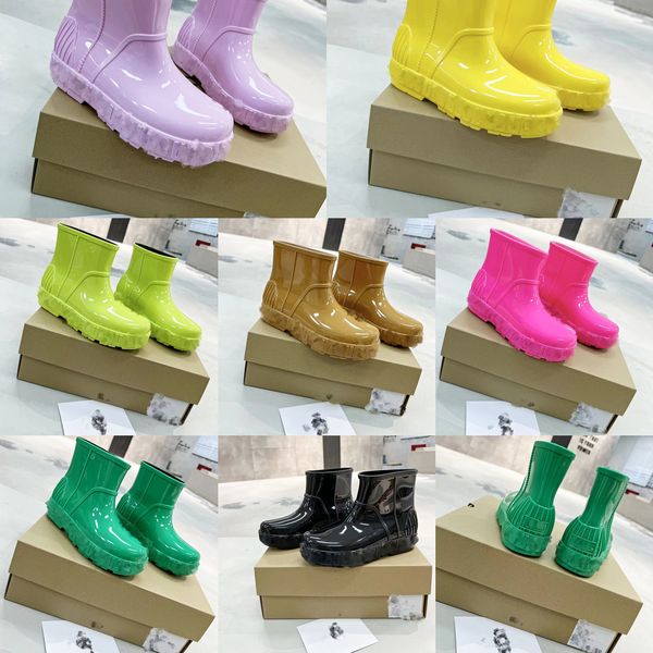 excellent quality women rubber ugglies boot brand designer women rain boots thick heel shearling fur wool shearling insole australia waterpr, Black
excellent quality women rubber ugglies boot brand designer women rain boots thick heel shearling fur wool shearling insole australia waterpr, Black
