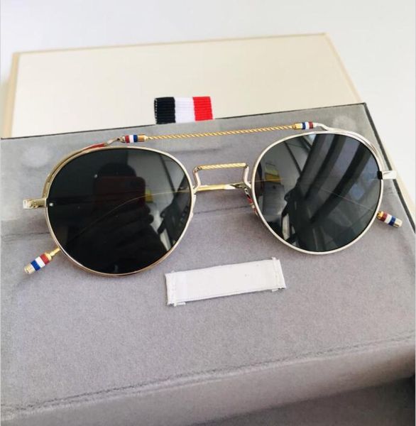 new fashion women sunglasses 912 men sunglasses simple and generous men sun glasses outdoor uv400 protection eyewear with case8298173, White;black
new fashion women sunglasses 912 men sunglasses simple and generous men sun glasses outdoor uv400 protection eyewear with case8298173, White;black