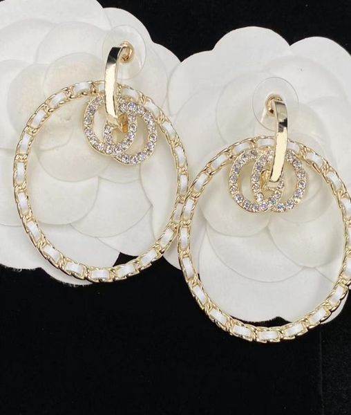women039s luxurious diamond gold white hoop earrings girls set two letters designer jewelry earring designer women valentine04470064, Golden;silver
women039s luxurious diamond gold white hoop earrings girls set two letters designer jewelry earring designer women valentine04470064, Golden;silver