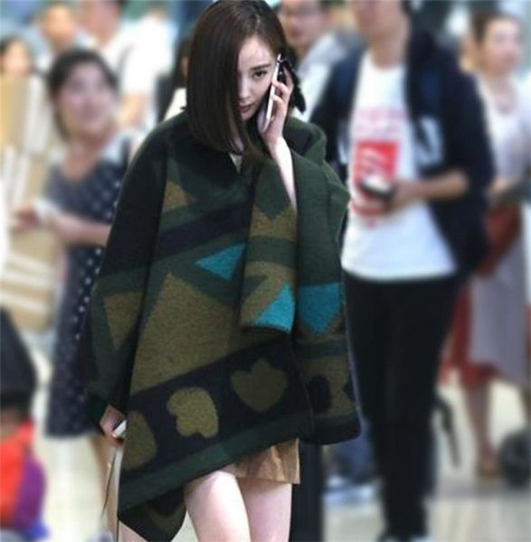 trendy geometric warm shawl yang mi fashion shawl thick winter autumn shawls triangle love outdoor scarf women shawls2472546
trendy geometric warm shawl yang mi fashion shawl thick winter autumn shawls triangle love outdoor scarf women shawls2472546