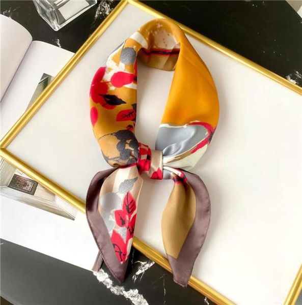 2020 new women silk scarf square neck band hair scarves oil pattern foulard neckerchief headband shawls and wraps4137456, Blue;gray
2020 new women silk scarf square neck band hair scarves oil pattern foulard neckerchief headband shawls and wraps4137456, Blue;gray