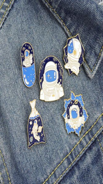 space man enamel brooches pin for women fashion dress coat shirt demin metal funny brooch pins badges promotion gift 2021 new desi3956269, Gray
space man enamel brooches pin for women fashion dress coat shirt demin metal funny brooch pins badges promotion gift 2021 new desi3956269, Gray