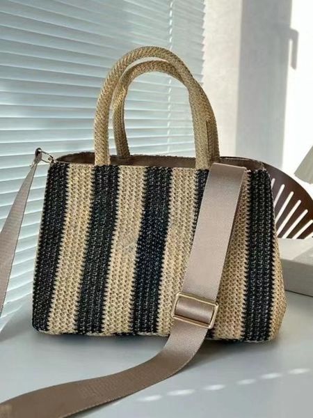 designer raffia shoulder bedding bag tote women beach bags luxury handbags mesh breathing bags woven shopping summer straw microfiber embroi
designer raffia shoulder bedding bag tote women beach bags luxury handbags mesh breathing bags woven shopping summer straw microfiber embroi