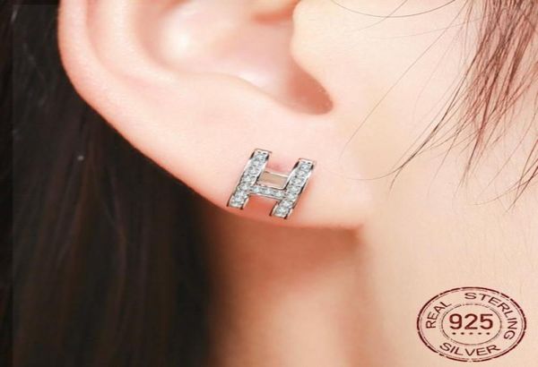 luxury princess 925 sterling silver letter h stud earring for women lady anniversary gift jewelry whole e0787087883, Golden;silver
luxury princess 925 sterling silver letter h stud earring for women lady anniversary gift jewelry whole e0787087883, Golden;silver