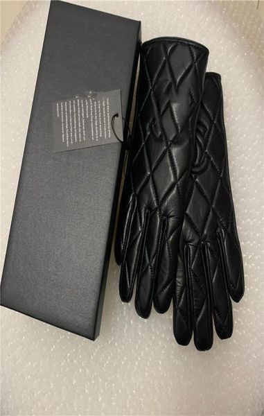 2021 autumn winter new split finger women039s sheepskin gloves warm bicycle plush thickened windproof leather gloves customized3290100, Blue;gray
2021 autumn winter new split finger women039s sheepskin gloves warm bicycle plush thickened windproof leather gloves customized3290100, Blue;gray