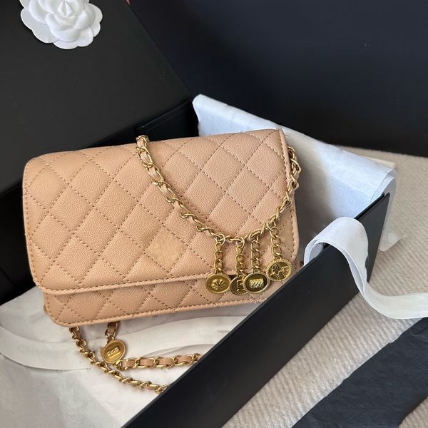 cha fashion evening bag chain bag flap designer bag caviar classic handbag shopping bag handbag high capacity women's underarm bag 01a
cha fashion evening bag chain bag flap designer bag caviar classic handbag shopping bag handbag high capacity women's underarm bag 01a