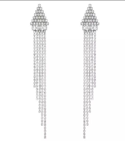 wholenew trendy popular ins fashion luxury designer exaggerated full diamond rhinestone long tassel stud earrings for wom7555421, Golden;silver
wholenew trendy popular ins fashion luxury designer exaggerated full diamond rhinestone long tassel stud earrings for wom7555421, Golden;silver