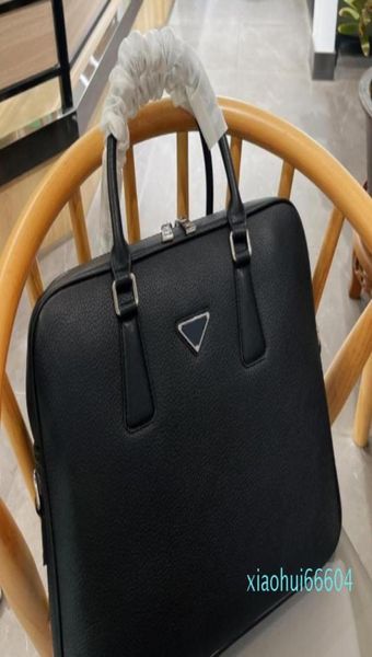 2022 designer briefcase luxury mens bag men leather brand handbags business tote5208476
2022 designer briefcase luxury mens bag men leather brand handbags business tote5208476