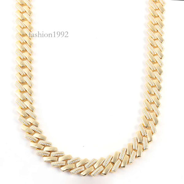 2022 New Products Shine Cuban Link Chain Necklaces Iced Out 12Mm Moissanite Choker Chains For Men Women Jewelry
2022 New Products Shine Cuban Link Chain Necklaces Iced Out 12Mm Moissanite Choker Chains For Men Women Jewelry
