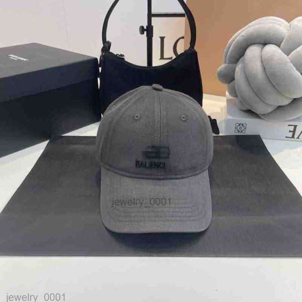ball caps designer balencaigas paris new correct version baseball fashion versatile casual duck tongue men's and wome227q312g c973, Blue;gray
ball caps designer balencaigas paris new correct version baseball fashion versatile casual duck tongue men's and wome227q312g c973, Blue;gray