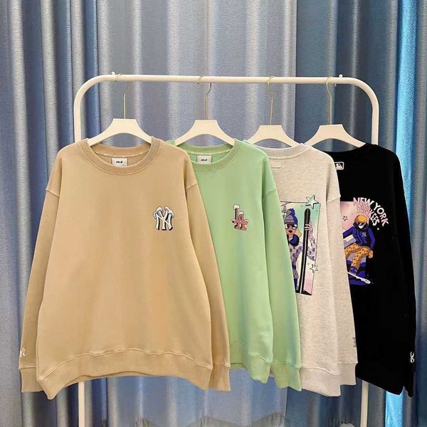 2023 autumn ml new back comic print men and women's same round neck sweater 081401, Black
2023 autumn ml new back comic print men and women's same round neck sweater 081401, Black