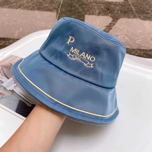 luxury designers bucket hat italy cap men and women solid color fashion trend breathable simple design young cute summer 5 colors very beaut, Blue;gray
luxury designers bucket hat italy cap men and women solid color fashion trend breathable simple design young cute summer 5 colors very beaut, Blue;gray