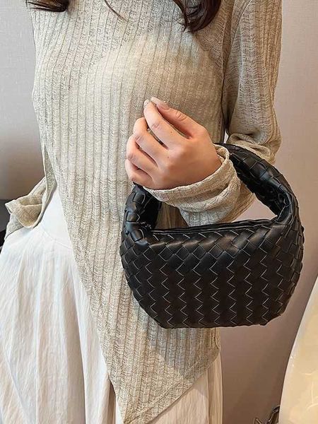 brand jodie tote bags botegss ventss for women online shop new niche design weaving art sense womens knotted cloud dumplings fashionable wit
brand jodie tote bags botegss ventss for women online shop new niche design weaving art sense womens knotted cloud dumplings fashionable wit