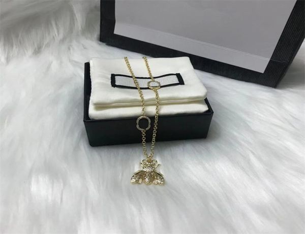 ladies bee letter diamond pendant necklace with box party festival fashion gift jewelry charm exquisite trendy bling chain2048883, Silver
ladies bee letter diamond pendant necklace with box party festival fashion gift jewelry charm exquisite trendy bling chain2048883, Silver