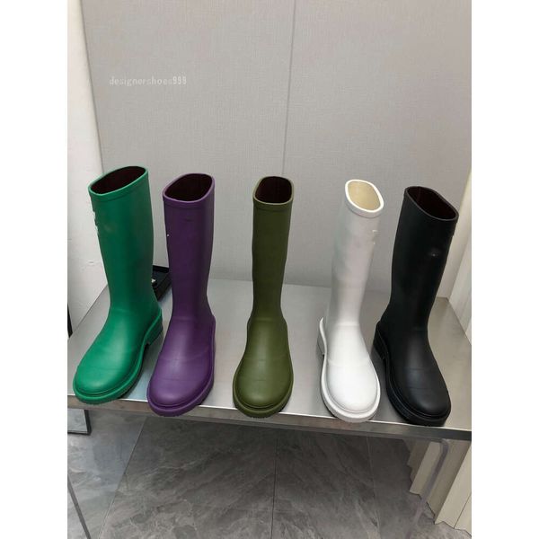 2023 rain boots season proof water women's knee boot medium tube thick bottom chimney british style martin shoes size 36-41, Black
2023 rain boots season proof water women's knee boot medium tube thick bottom chimney british style martin shoes size 36-41, Black